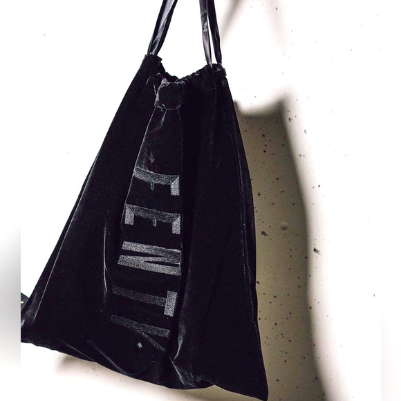 Fenty Bag🖤 - Picture 2 of 11
